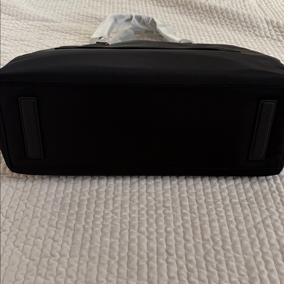 Tumi Voyageur Valetta Large Tote Black and Gold - Picture 6 of 8